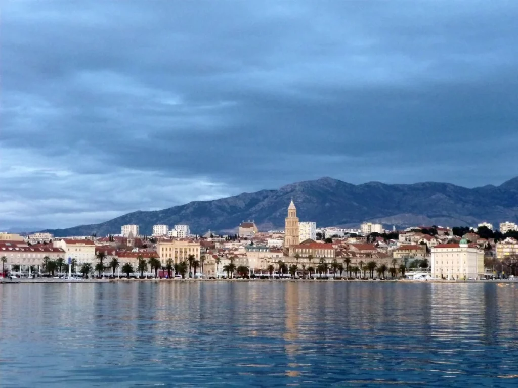 Split seen from the Sea 1200 1