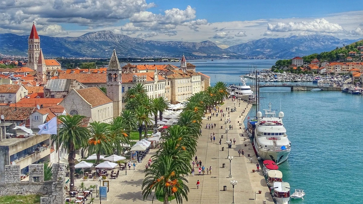 Trogir 1200