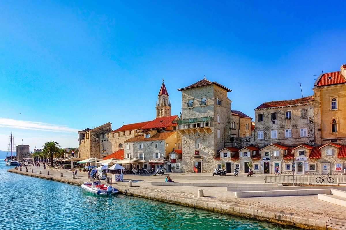 trogir riva 1200