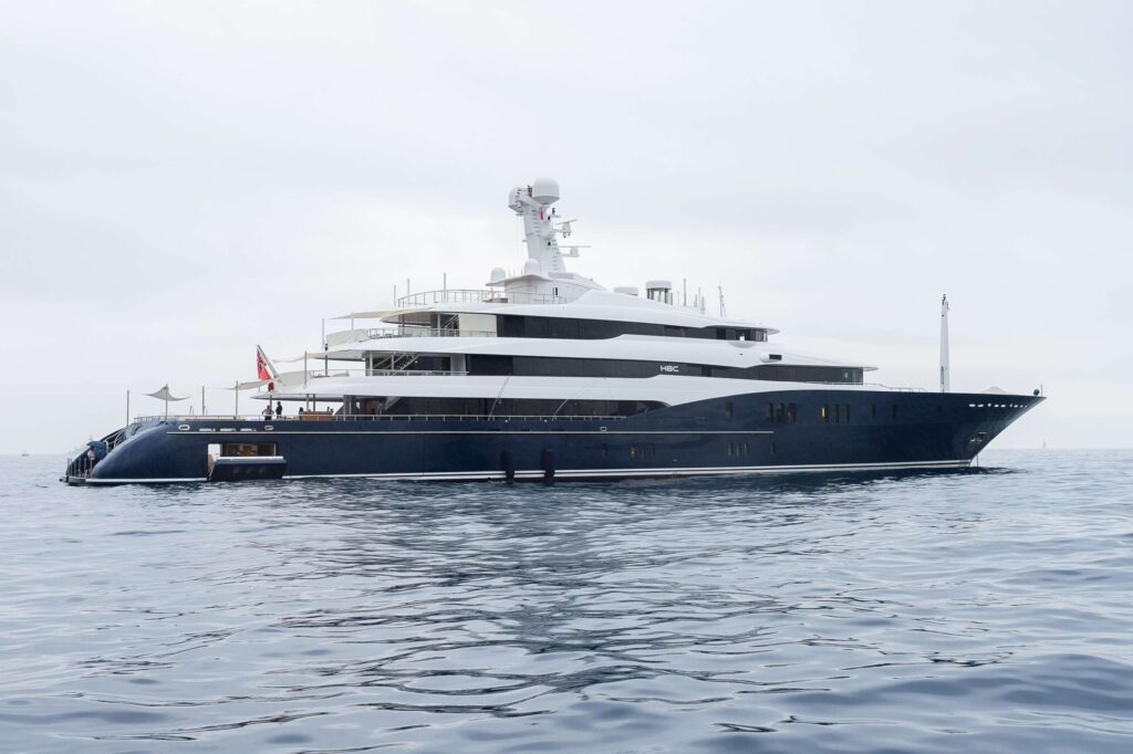HBC Yacht