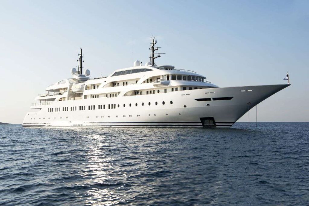 Dream Yacht