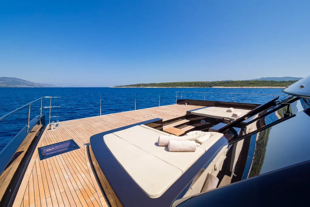 AMBER ONE bow deck with sunpads